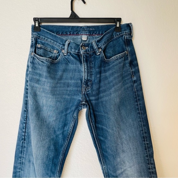 Banana Republic men’s denim jeans size 32x32 straight leg medium wash casual fit - Picture 2 of 9